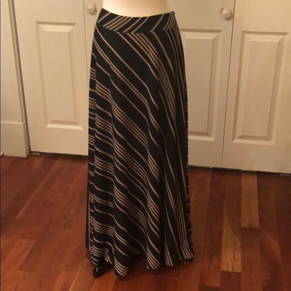 Black and Tan Maxi Circle Skirt